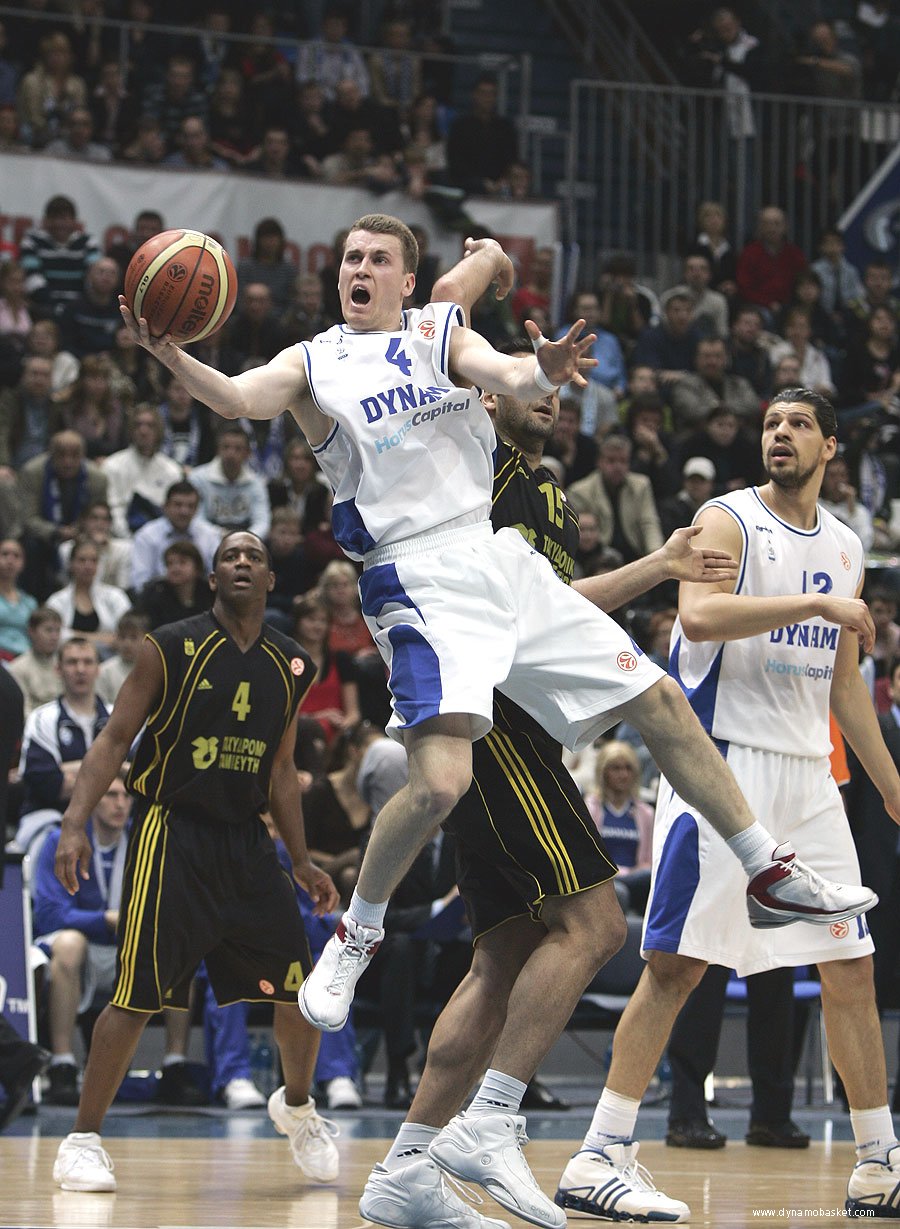 Боян Попович