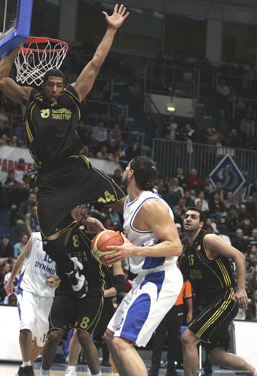 Джереми Мейси против Лазаря Попандопуло