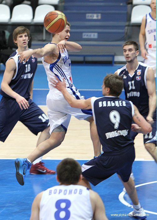 Дмитрий Хвостов (фото - Анна Астахова, dynamobasket.com)