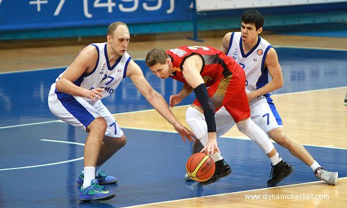 Алексей Кузнецов и Сердар Аннаев (фото - Анна Астахова, dynamobasket.com)