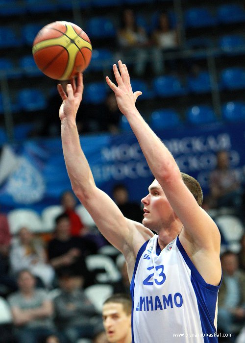 Глеб Голдырев (фото - Анна Астахова, dynamobasket.com)