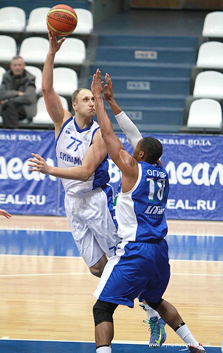 Алексей Кузнецов (фото - Анна Астахова, dynamobasket.com)
