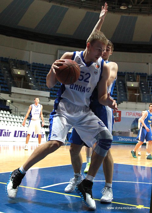 Святослав Макушкин (фото - Анна Астахова, dynamobasket.com)