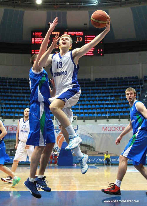 Денис Захаров (фото - Анна Астахова, dynamobasket.com)