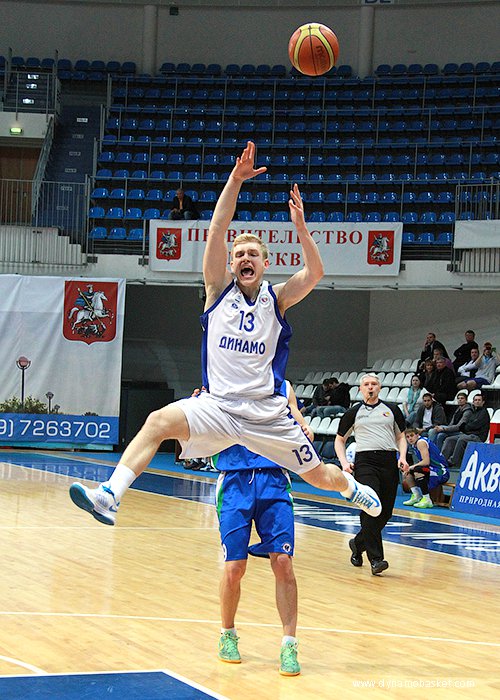 Денис Захаров (фото - Анна Астахова, dynamobasket.com)