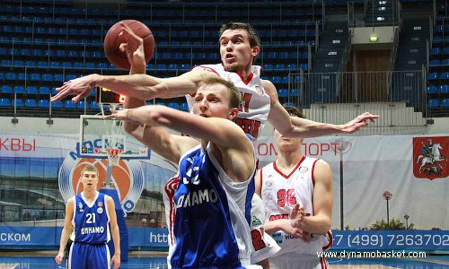 Святослав Макушкин (фото - Анна Астахова, dynamobasket.com)