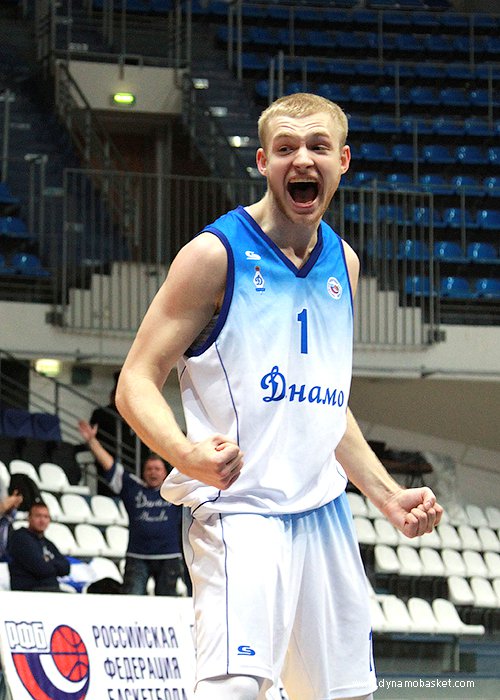Денис Захаров (фото - Анна Астахова, dynamobasket.com)