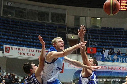 Денис Захаров (фото - Анна Астахова, dynamobasket.com)