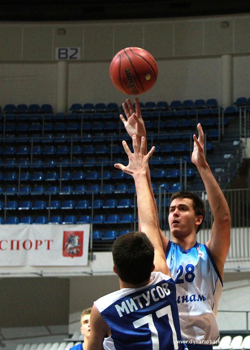 Владислав Сморкачев (фото - Анна Астахова, dynamobasket.com)