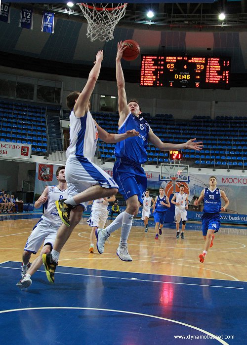 Тарас Клюндиков (фото - Анна Астахова, dynamobasket.com)