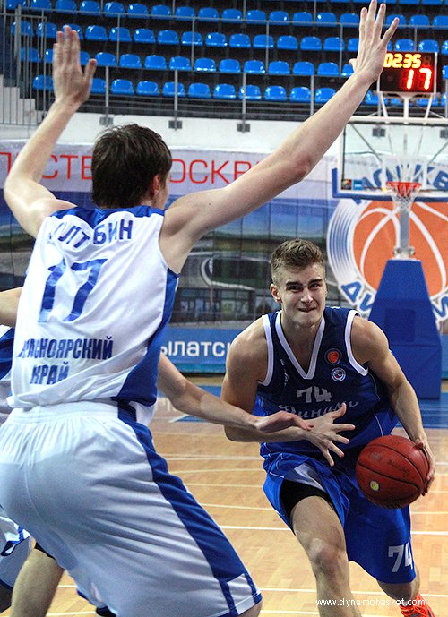 Вадим Курашов (фото - Анна Астахова, dynamobasket.com)