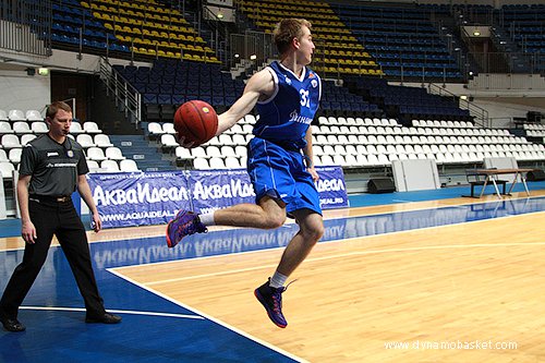 Кирилл Бутенко (фото - Анна Астахова, dynamobasket.com)