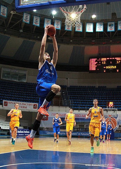 Вадим Курашов (фото - Анна Астахова, dynamobasket.com)