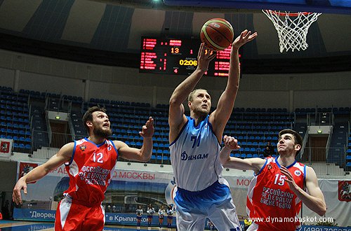 Алексей Кузнецов (фото - Анна Астахова, dynamobasket.com)