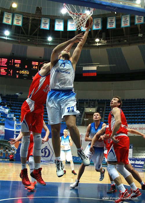 Алексей Кузнецов (фото - Анна Астахова, dynamobasket.com)