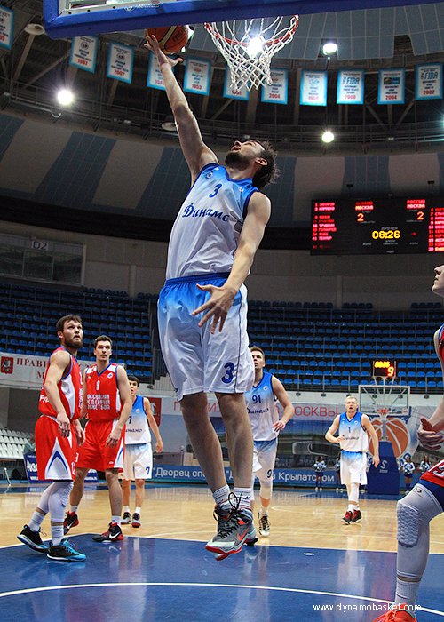 Евгений Карпеко (фото - Анна Астахова, dynamobasket.com)