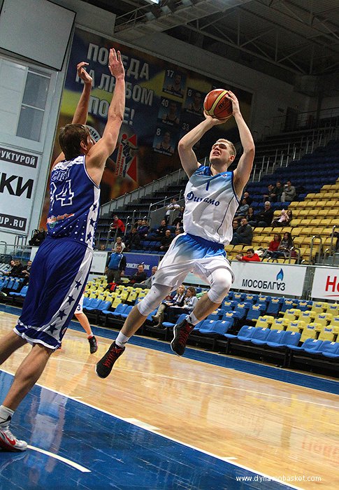 Денис Захаров (фото - Анна Астахова, dynamobasket.com)