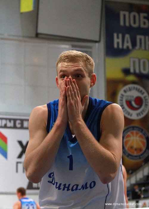 Денис Захаров (фото - Анна Астахова, dynamobasket.com)