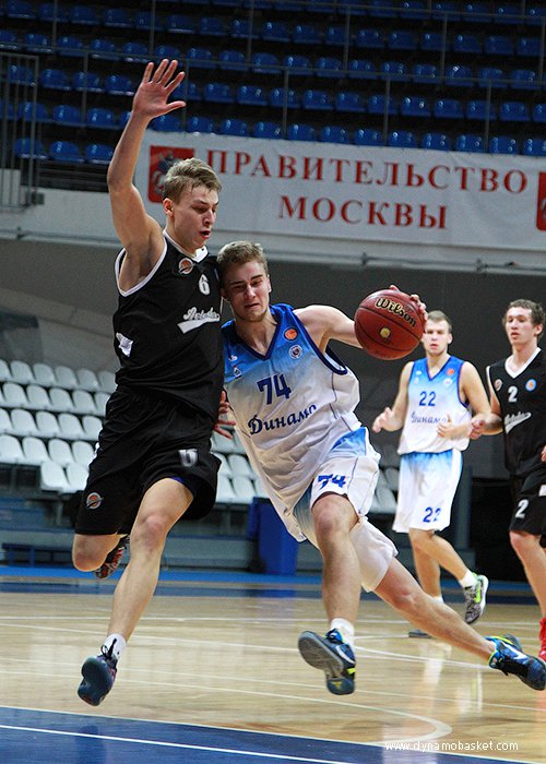 Вадим Курашов (фото - Анна Астахова, dynamobasket.com)